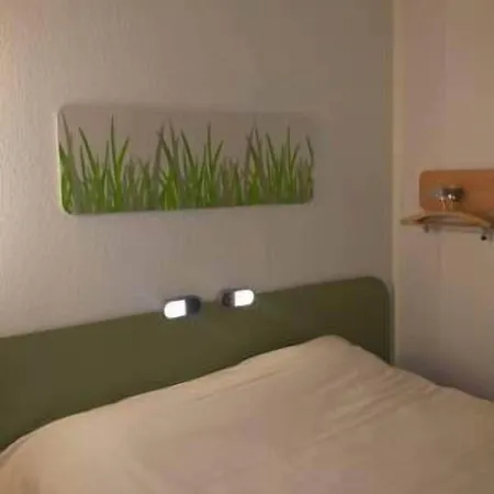 Ibis Budget Asnieres فندق 2*